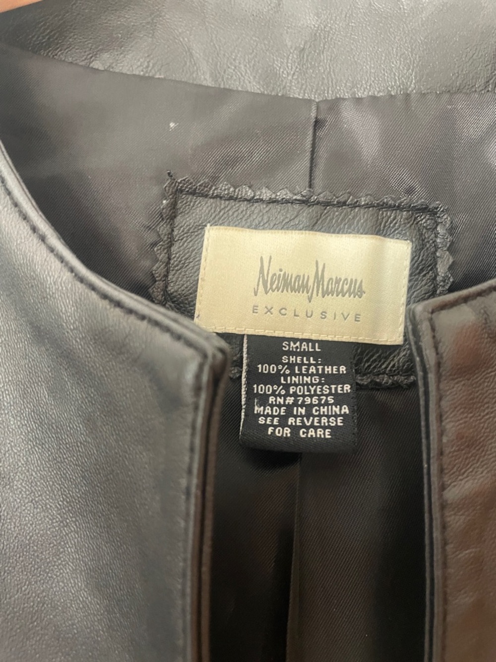 Neiman Marcus Black 100% Leather Bolero Jacket - Picture 4 of 9